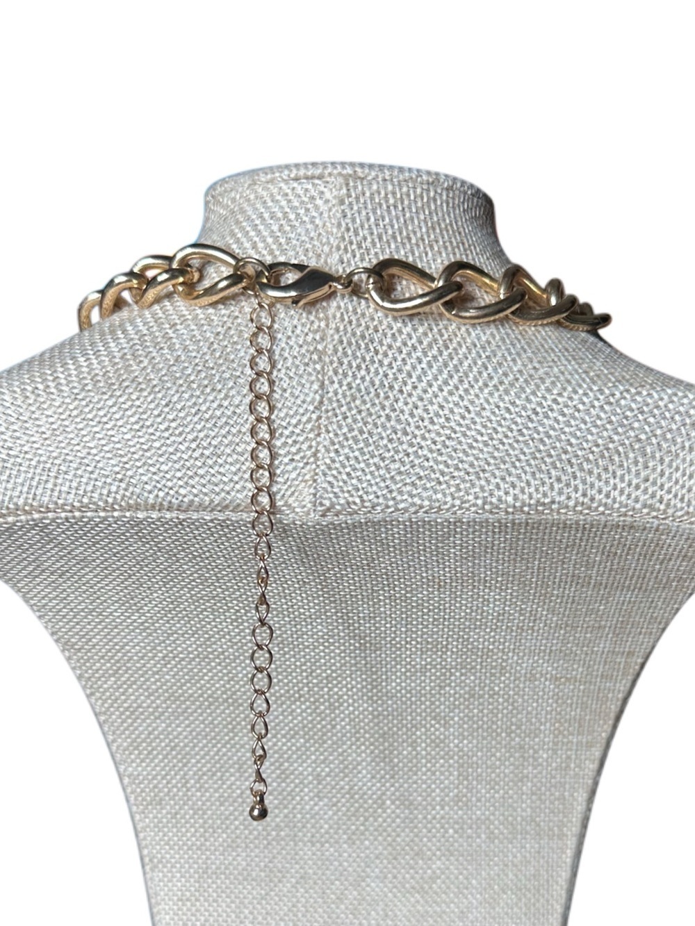 Gold Chain Pink Flower Statement Necklace - Picture 3 of 3